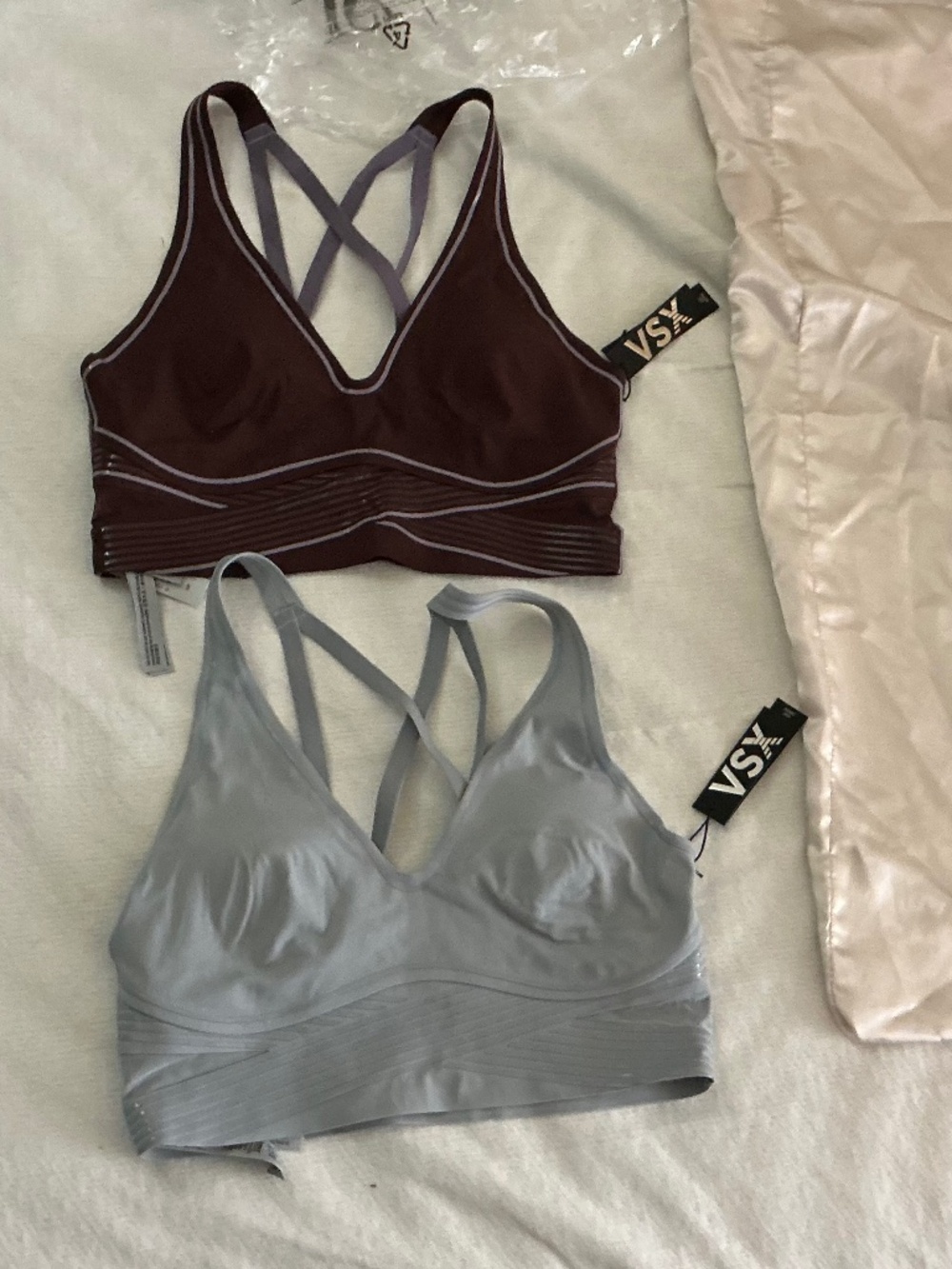 Victoria’s Secret VSX Elevate Plunge Sports Bras